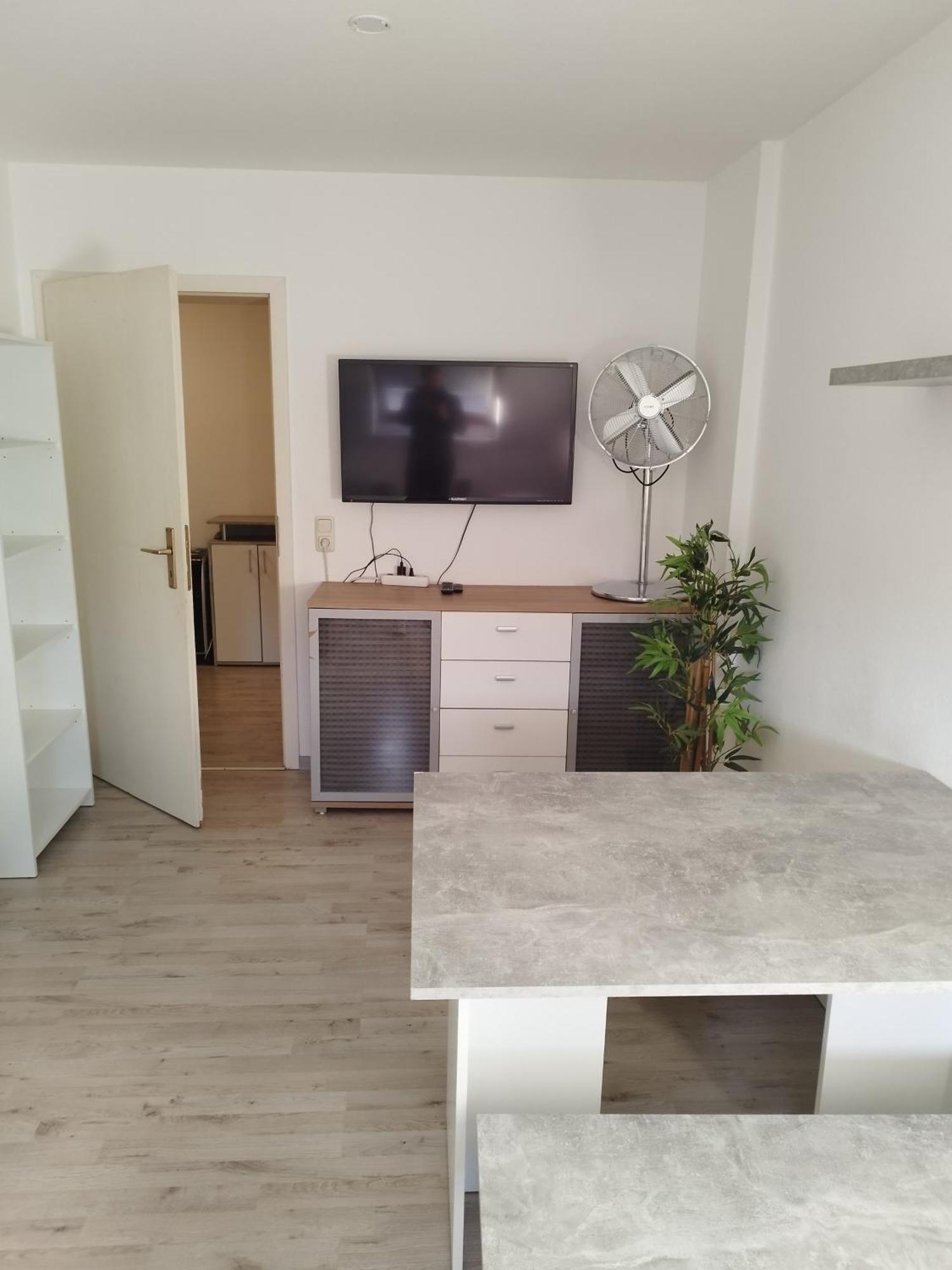 Monteurwohnung in Zwickau mit 2 Zimmern Exterior foto